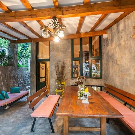 Blanka Βίλα Žrnovnica