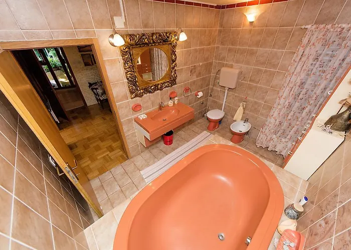 Blanka Villa Žrnovnica